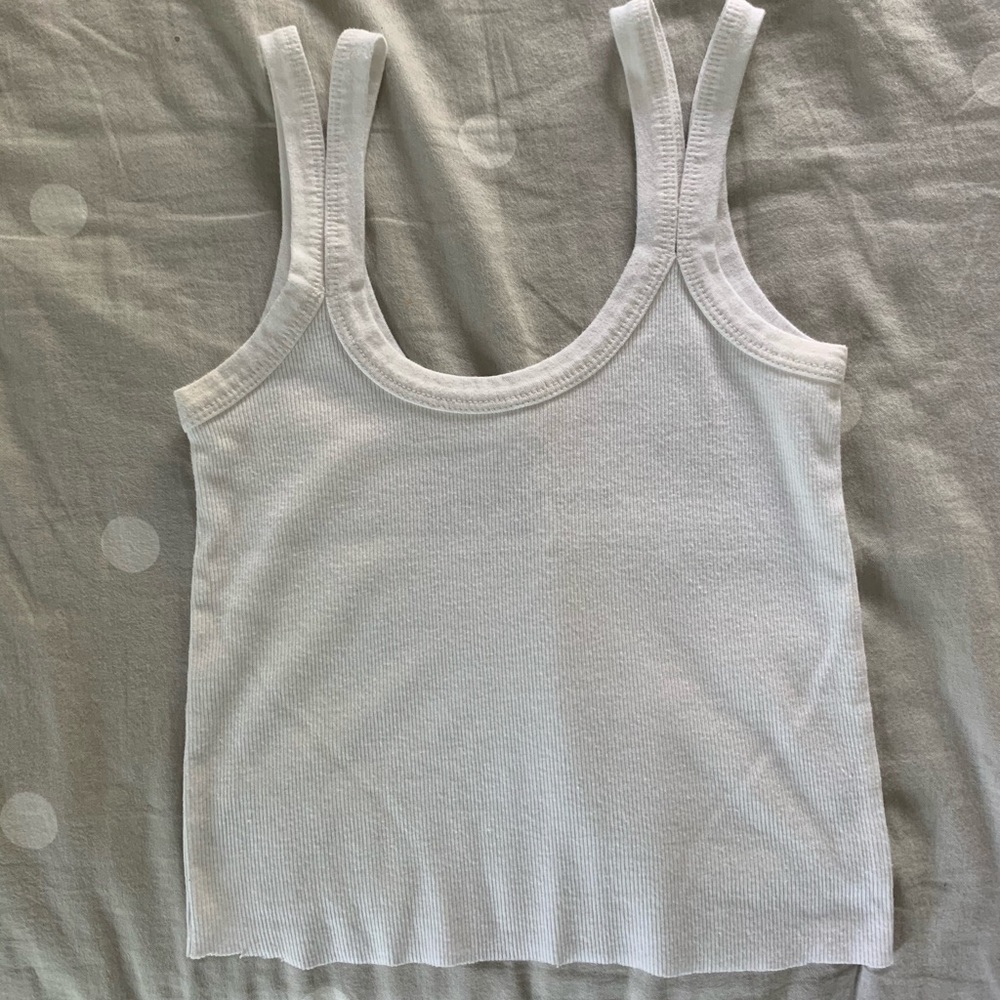 White crop top